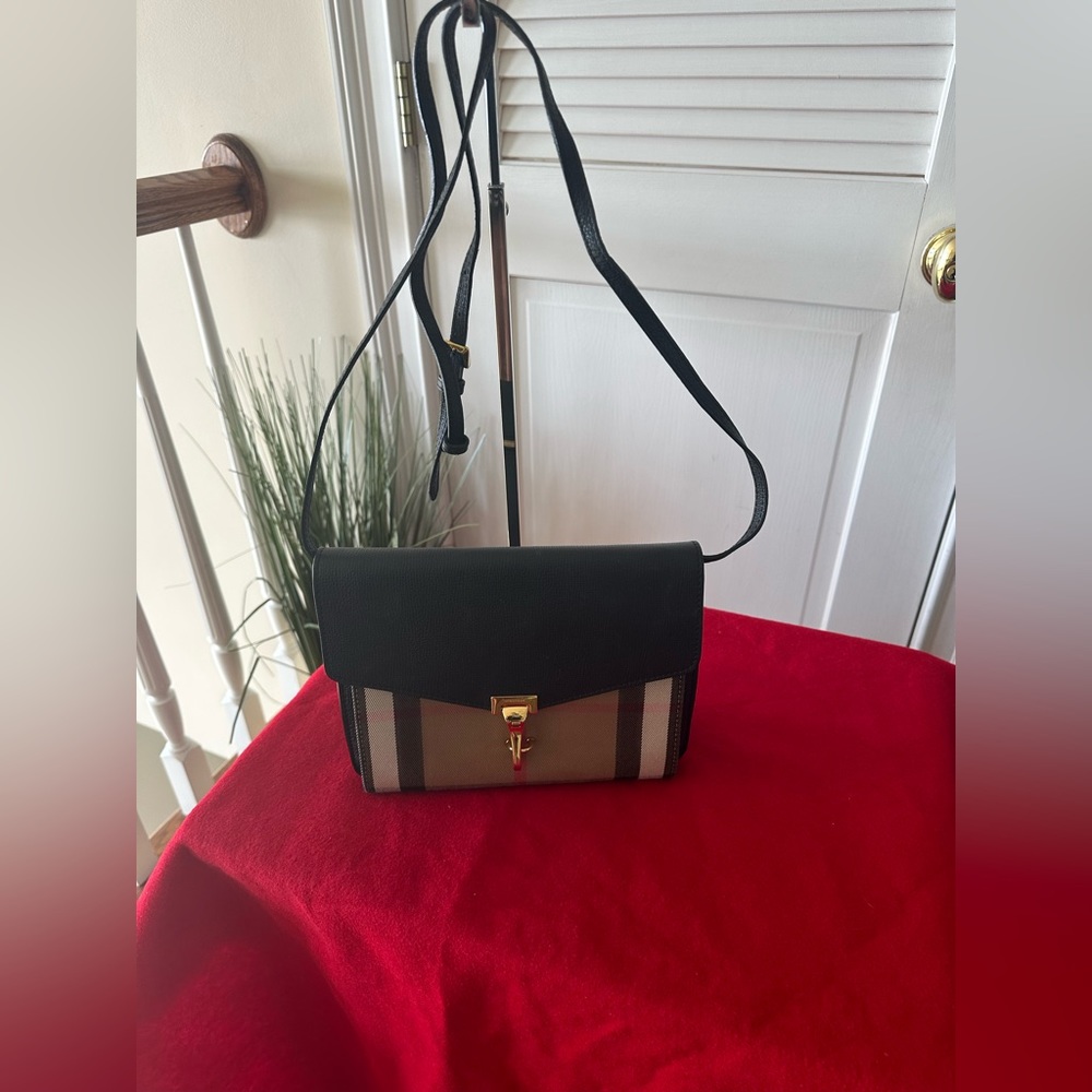 AUTHENTIC BURBERRY DERBY CALFSKIN HOUSE CHECK BABY MACKEN CROSSBODY BAG BLACK